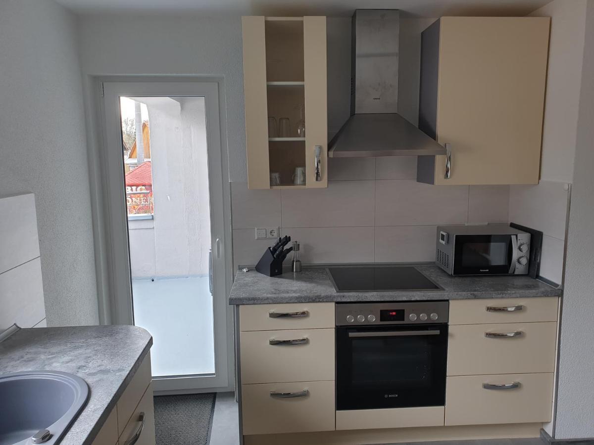 Ferienwohnung Mueller เคนซิงเงน ภายนอก รูปภาพ