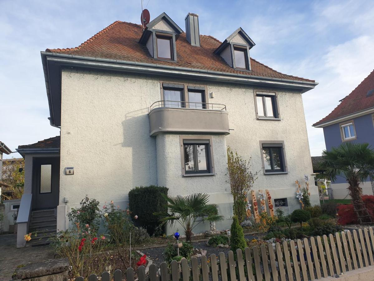 Ferienwohnung Mueller เคนซิงเงน ภายนอก รูปภาพ