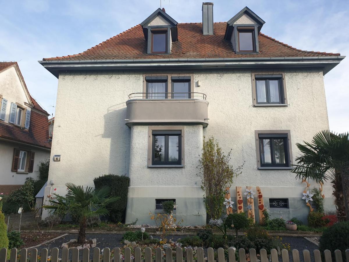 Ferienwohnung Mueller เคนซิงเงน ภายนอก รูปภาพ