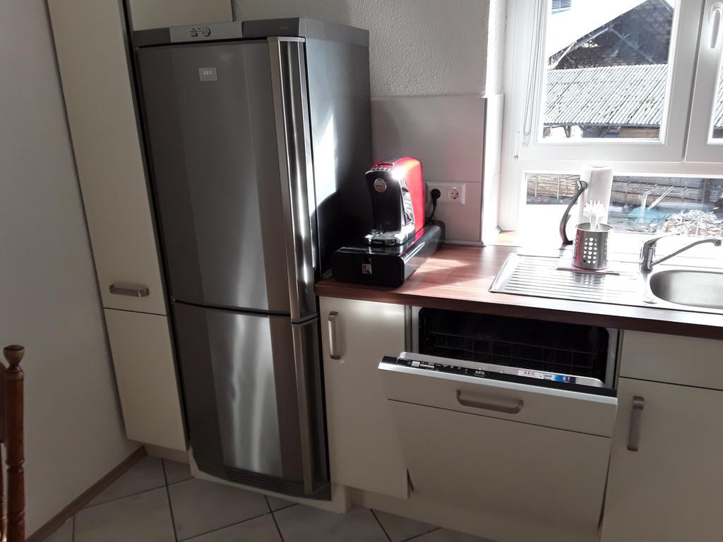 Ferienwohnung Mueller เคนซิงเงน ภายนอก รูปภาพ
