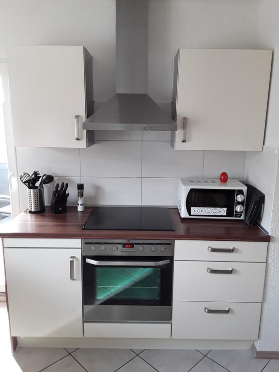 Ferienwohnung Mueller เคนซิงเงน ภายนอก รูปภาพ